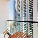 Aykon City - Elegant Two Bedroom In Business Bay